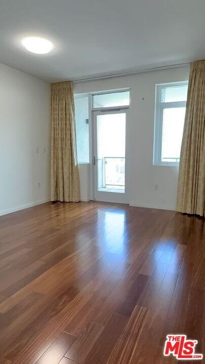 Building Photo - 3785 Wilshire Blvd