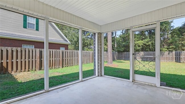Building Photo - 422 Copper Creek Cir