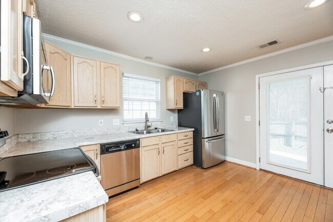 Building Photo - 3236 Penn Meade Way