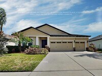 Building Photo - 1892 Tonka Terrace