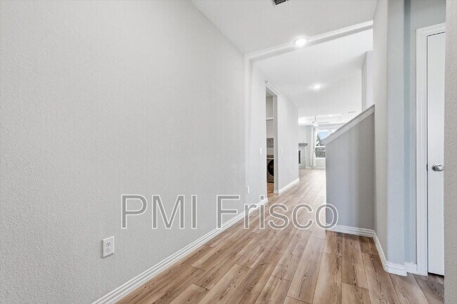 Building Photo - 817 Adelyn St
