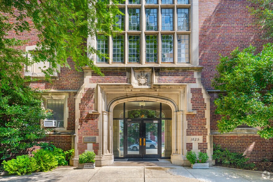 Primary Photo - International Student House