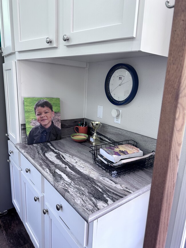 Building Photo - 11350 NW 185th Pl