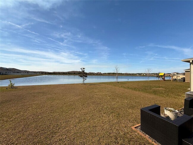 Building Photo - 4390 Bull St