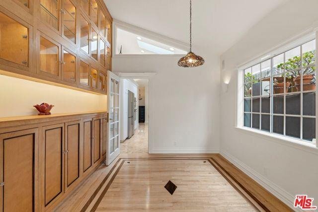 Building Photo - 3121 Stanford Avenue, Los Angeles, CA 9029...