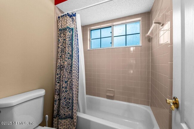 Building Photo - 9545 Glenn Abbey Way