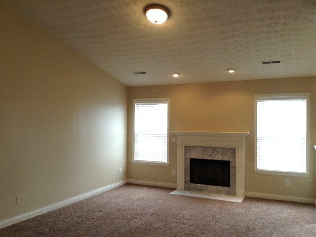 Building Photo - 11 Sparrow Ln