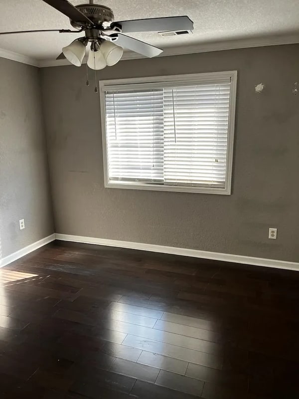 Building Photo - 2845 Jersey Ave