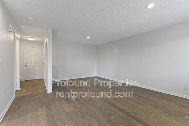 Building Photo - 20815 SW Alexander St