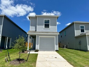 Building Photo - 920 Sandhill Crane Ln