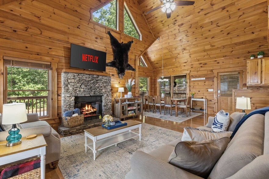 Building Photo - 105 Joanna Ct