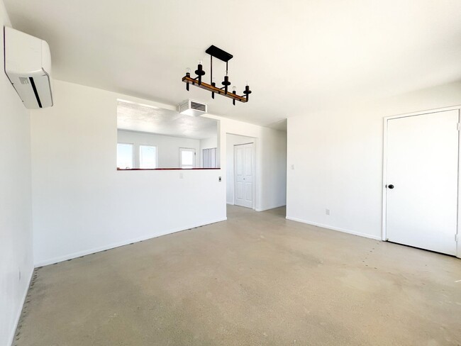 Building Photo - A Newly Remodeled 3 Bedroom