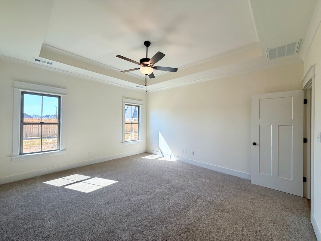 Building Photo - 609 Bristleleaf Path