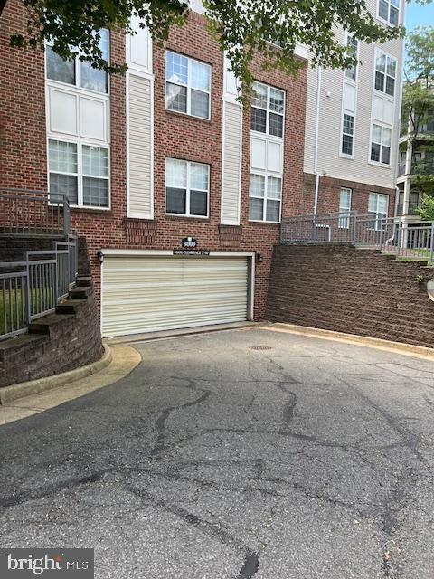 Building Photo - 3009 Nicosh Cir