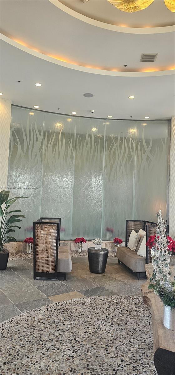 Building Photo - 2681 N Flamingo Rd