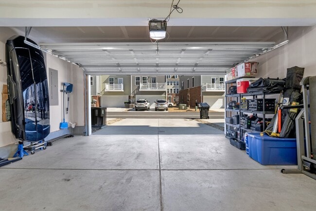 Building Photo - 1209 Worden Wy