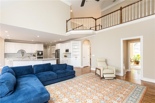 Building Photo - 9360 Nesbit Lakes Dr