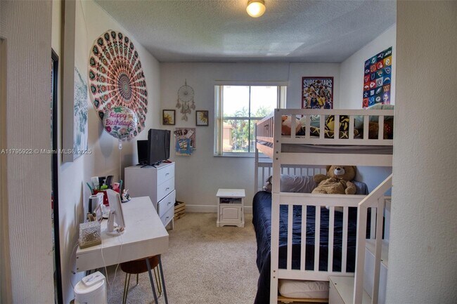 Building Photo - 4930 Windward Way