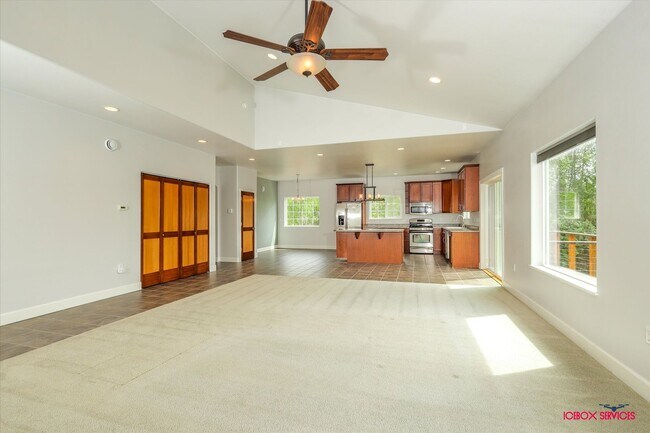 Building Photo - 2 BD, 2 BA Single-Family with Airstrip acc...