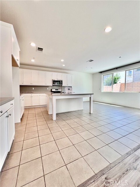 Building Photo - 4561 S Anniston Ave