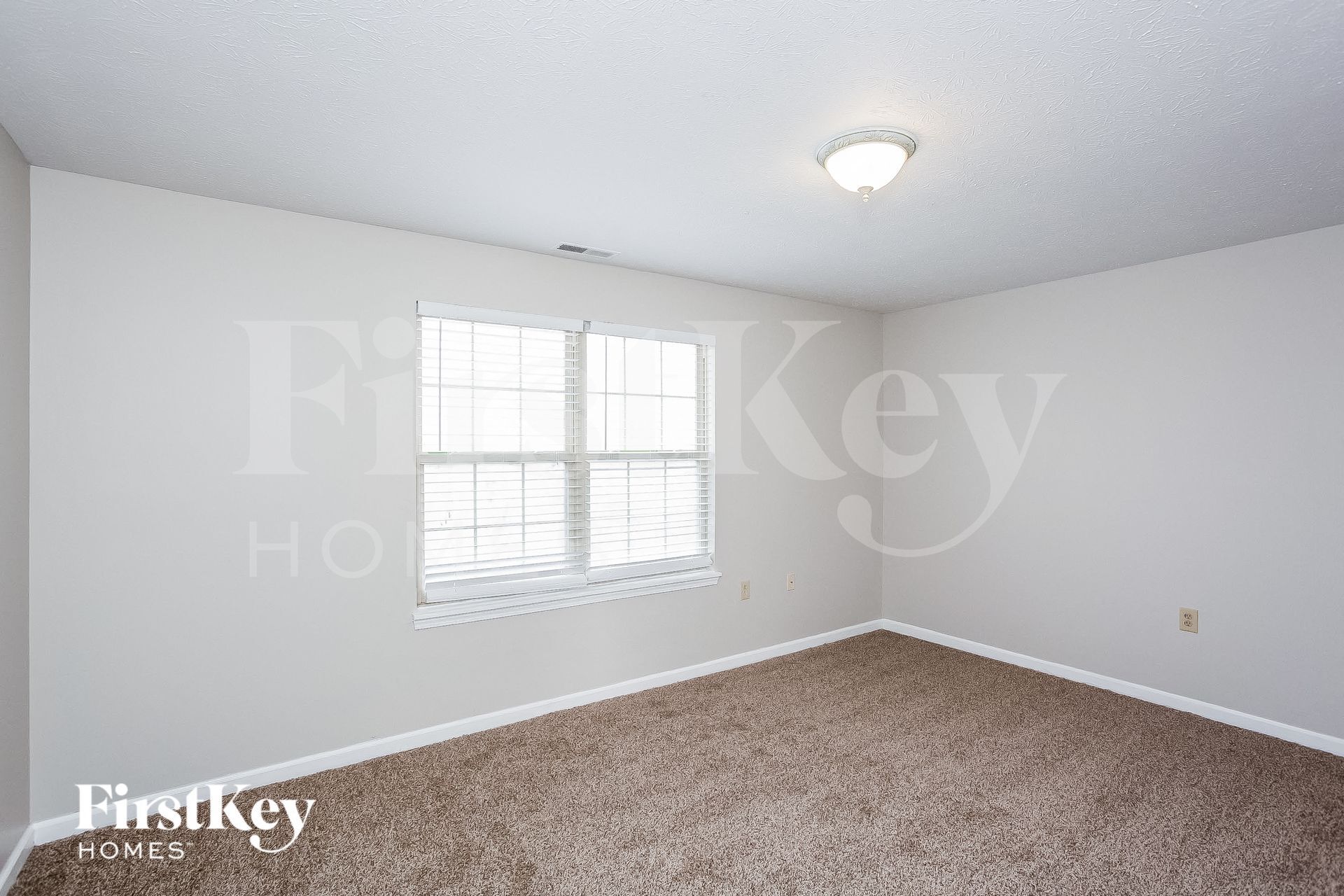 Building Photo - 10010 Fountain Springs Ct