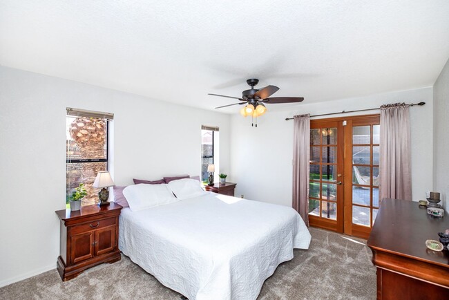 Building Photo - Spacious 2-Bedroom Home with Room to Roam ...