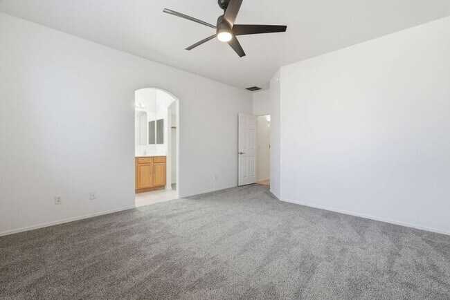 Building Photo - Serene 3-Bed Green Valley Home with Private Fenced Yard & 2-Car Garage