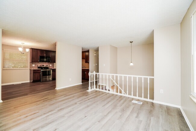 Building Photo - Beautiful 4 Bedroom Home in Columbus, OH