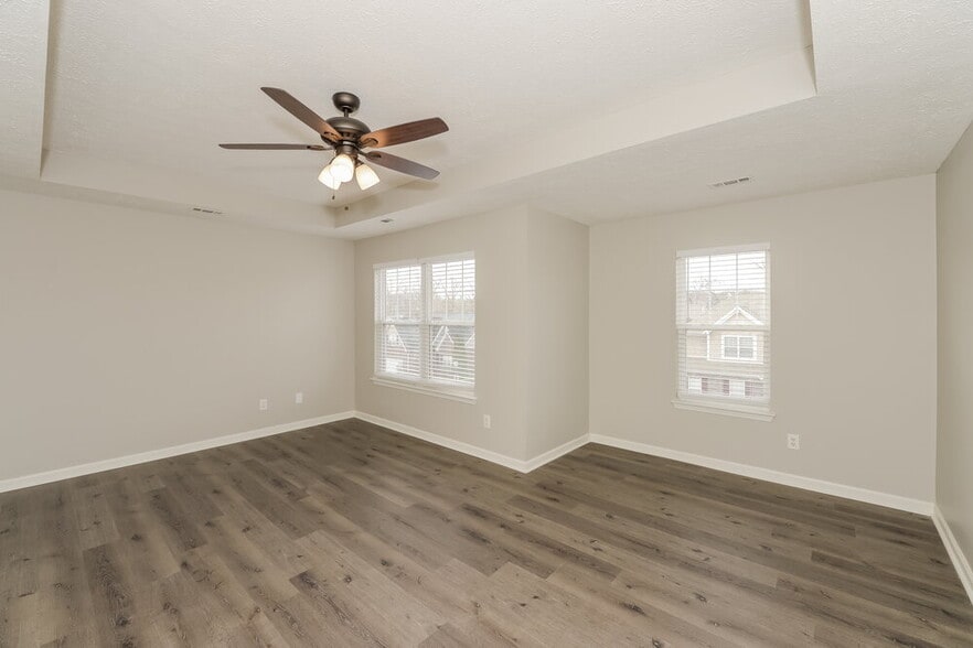 Building Photo - 1604 Zurich Dr