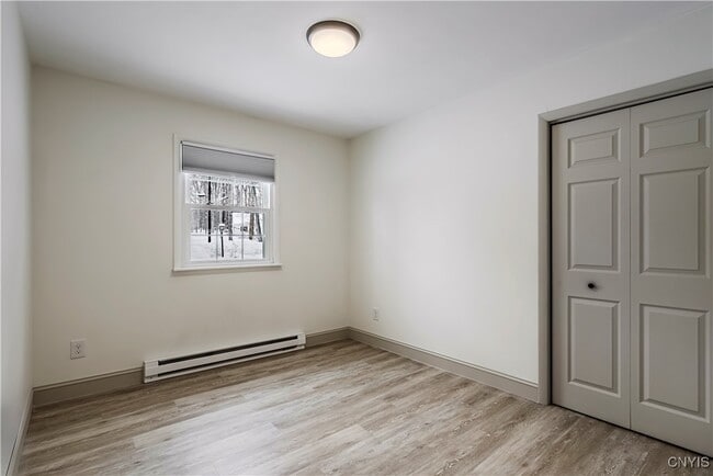 Building Photo - 57 Beechwood Rd