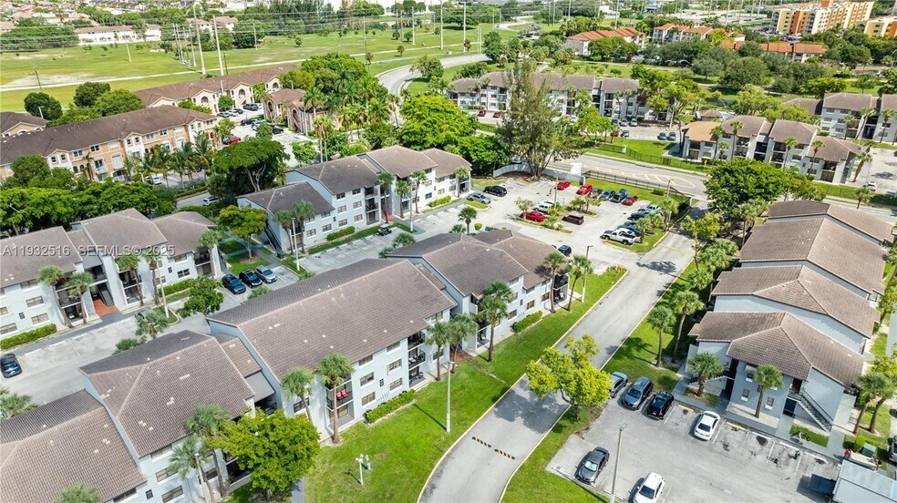 Building Photo - 7200 NW 179th St