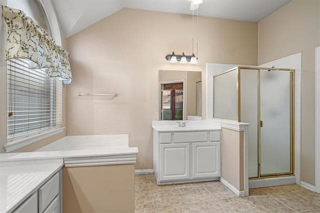 Building Photo - 5404 Fairfax Ct