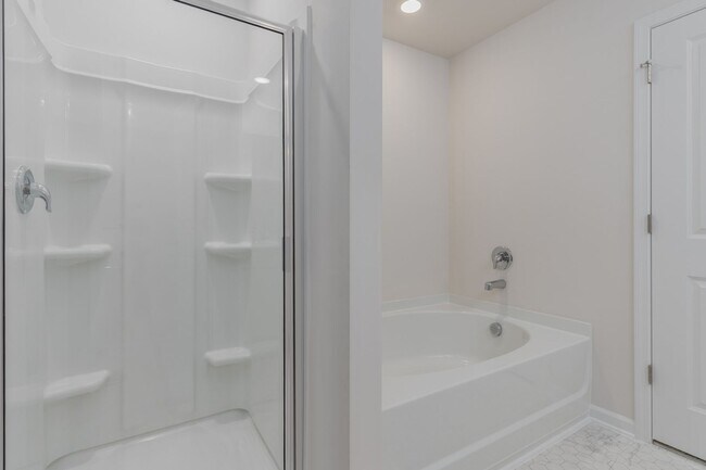 Building Photo - 242 Carrington Dr