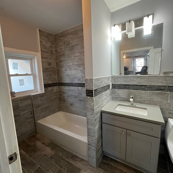 Building Photo - 461 Harrison St