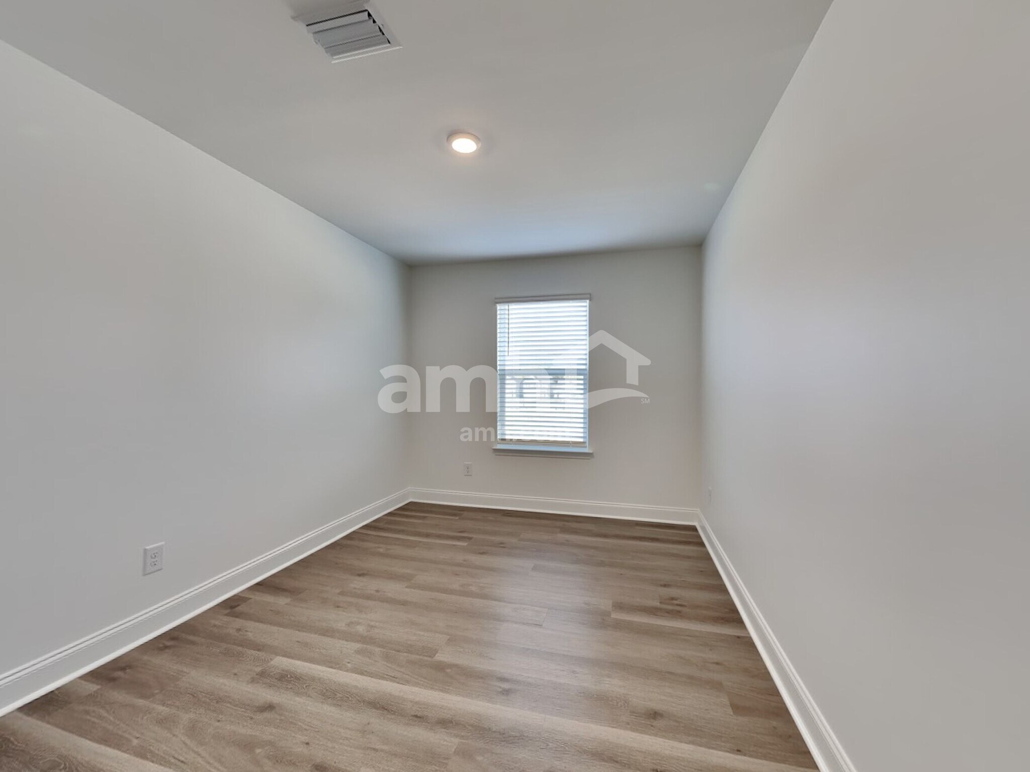 Building Photo - 106 Slice Dr