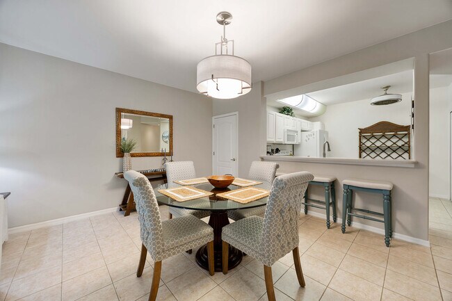 Building Photo - 23526 Sandy Creek Terrace
