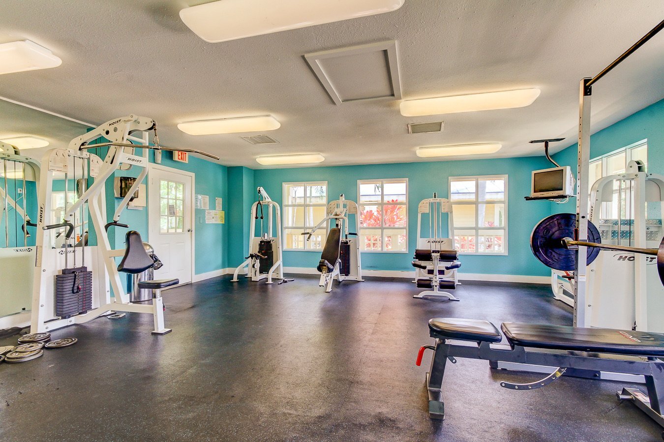 Building Photo - 115 112th Ave NE