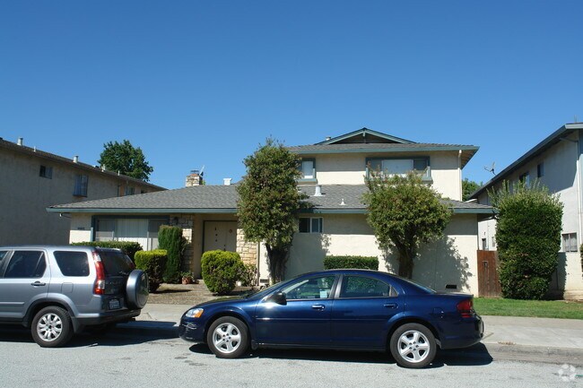 Building Photo - 1179 Francisco Ave