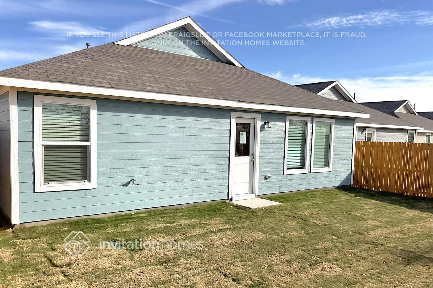 Building Photo - 1418 Cherrybark Dr