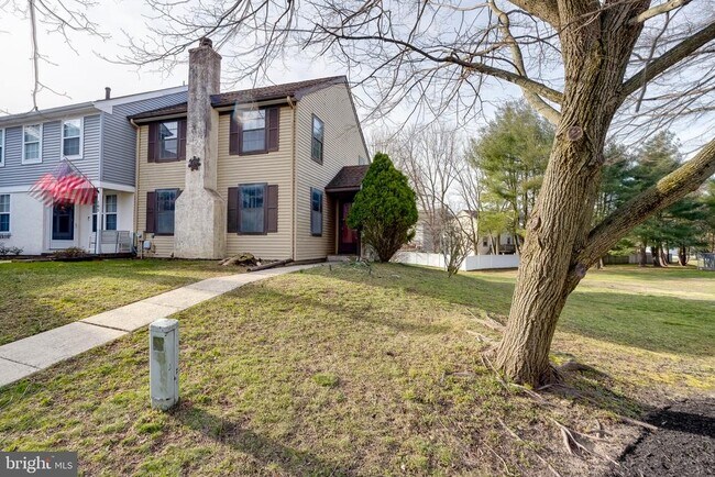 Building Photo - 101 Bayberry Ct