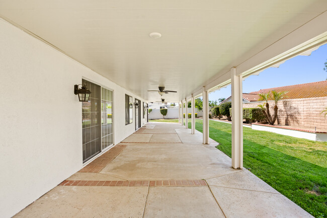 Building Photo - 7027 Mission Grove Pkwy N