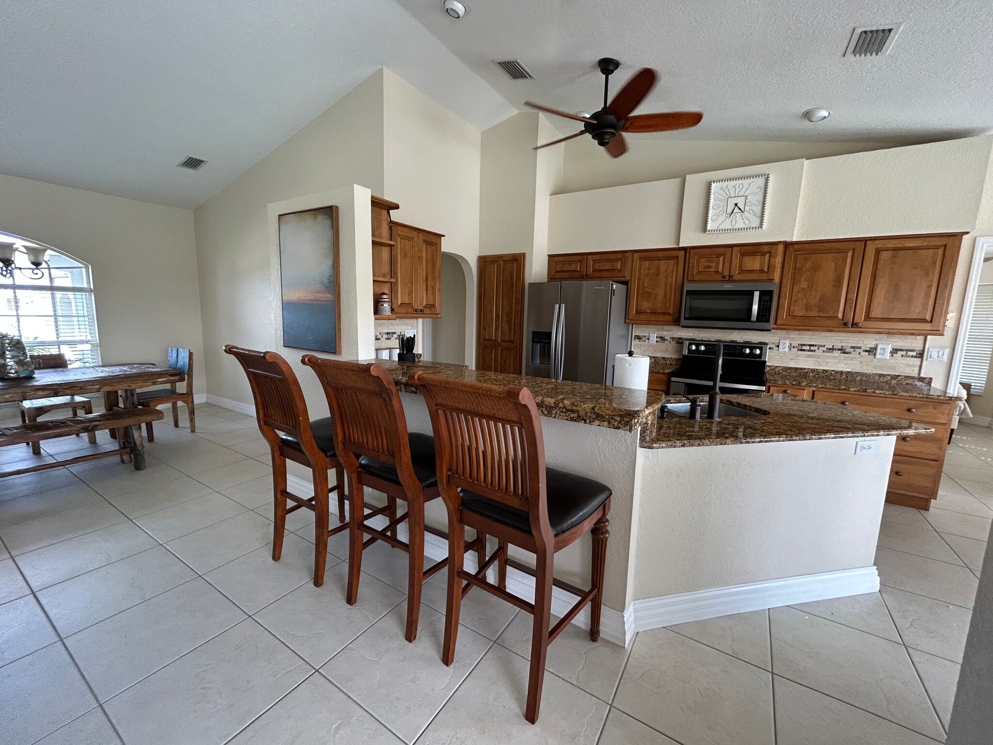 Building Photo - 1001 Mineo Dr