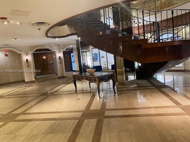 Building Photo - 6039 Collins Ave