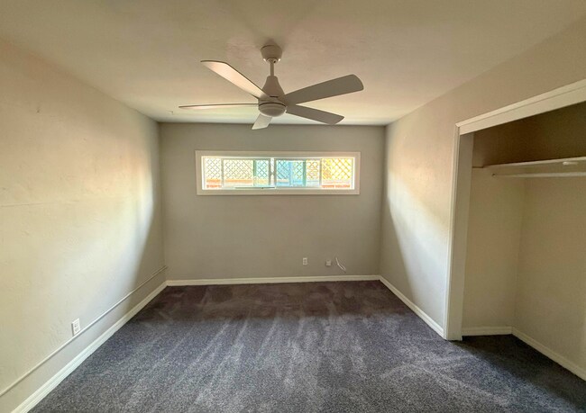 Building Photo - 4623-25 Mississippi St