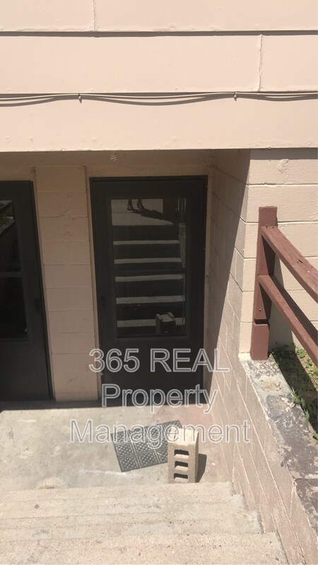 Building Photo - 1231 Pleasant Acres Dr