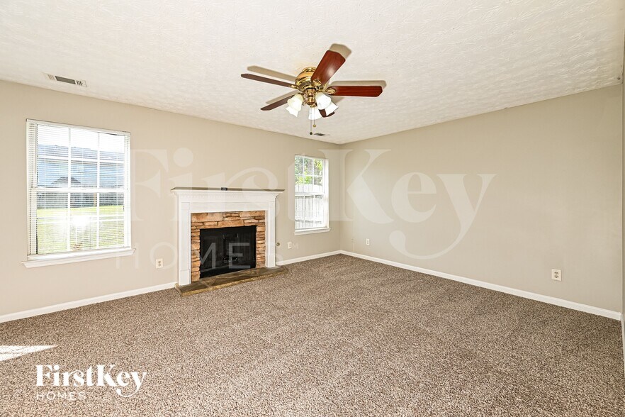Building Photo - 3602 Coveside Ct