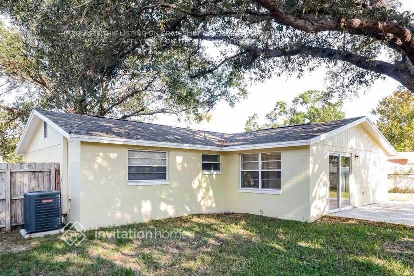 Building Photo - 6419 Willow Wood Ct