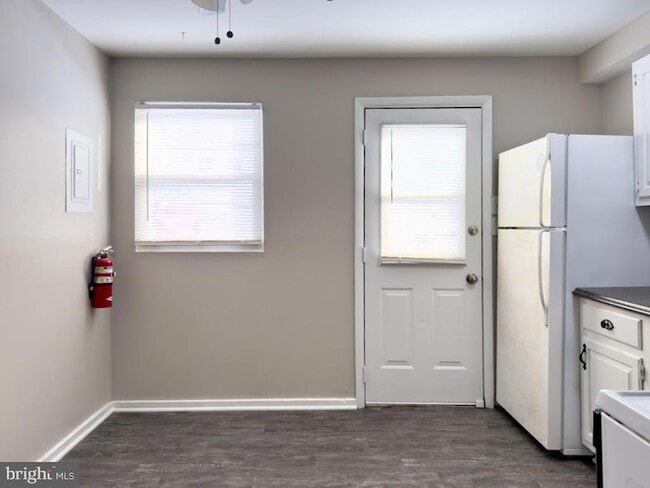 Building Photo - 31 Union St