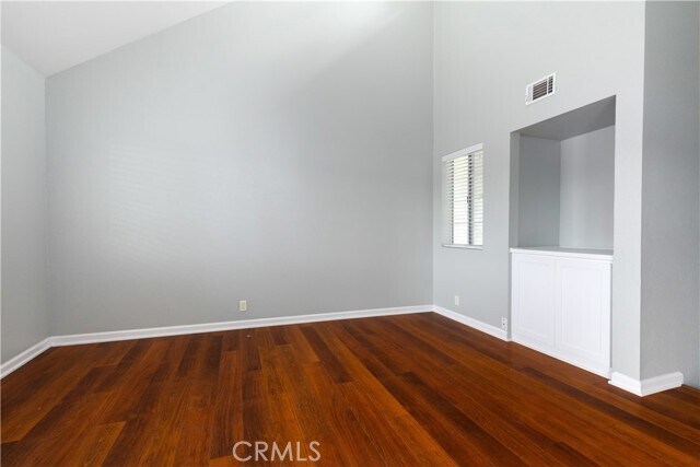 Building Photo - 1023 Southwood Dr