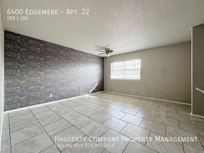 Building Photo - East El Paso Gated - Refrig A/C 2bed Townh...